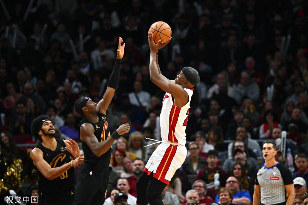 他以快速的 他以快速的