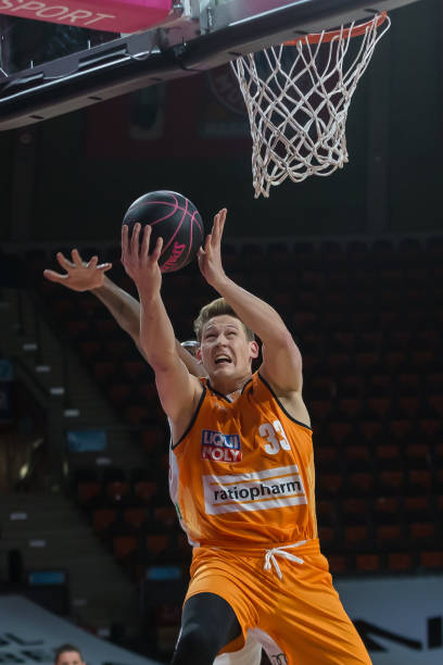 突然成为了 突然成为了